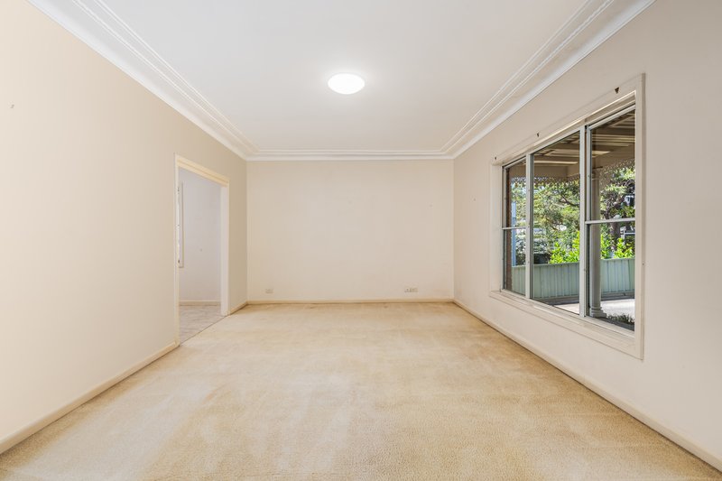 Photo - 223 President Avenue, Miranda NSW 2228 - Image 3