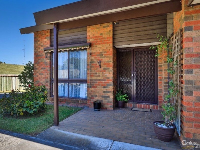 Photo - 2/23 Princes Highway , Pakenham VIC 3810 - Image 2