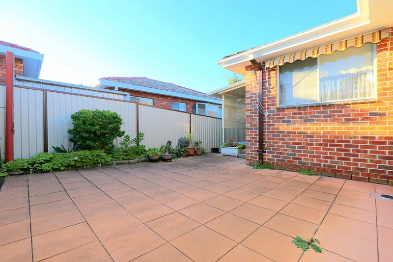 Photo - 2/23 Regent Street, Bexley NSW 2207 - Image 11