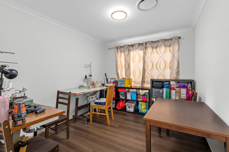 Photo - 223 Ridley Road, Bridgeman Downs QLD 4035 - Image 12