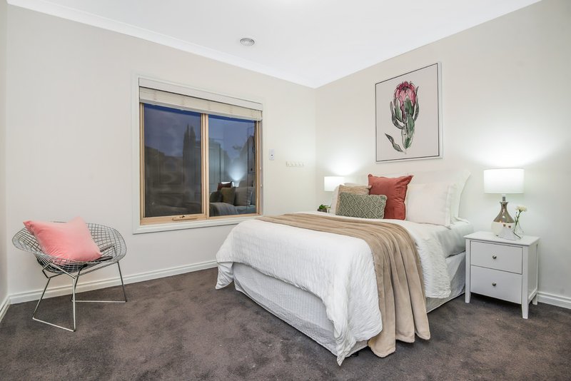 Photo - 2/23 Roberts Avenue, Mulgrave VIC 3170 - Image 11