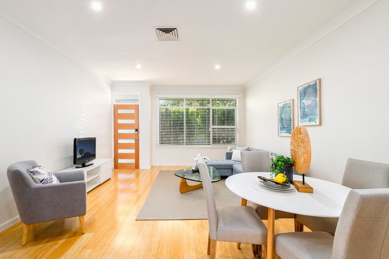 Photo - 2/23 Solander Street, Monterey NSW 2217 - Image 2