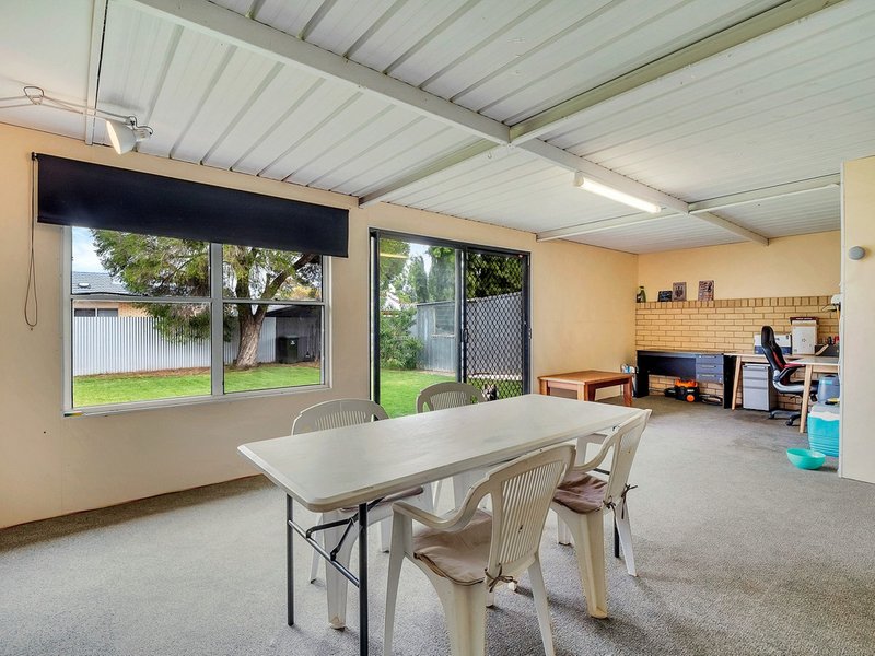 Photo - 223 States Road, Morphett Vale SA 5162 - Image 12