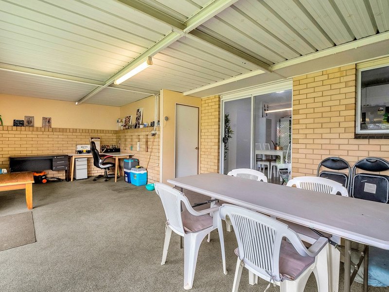 Photo - 223 States Road, Morphett Vale SA 5162 - Image 13