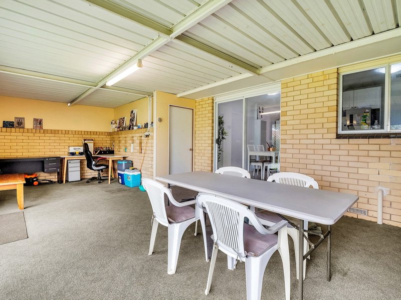 Photo - 223 States Road, Morphett Vale SA 5162 - Image 14