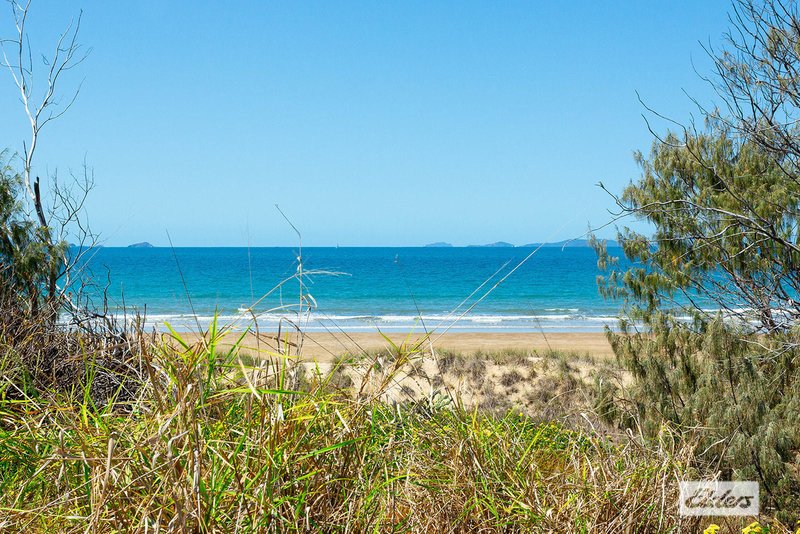 Photo - 2/23 Todd Avenue, Yeppoon QLD 4703 - Image 23