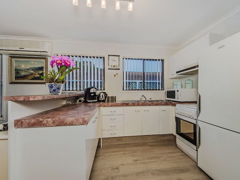 Photo - 22/3 Township Drive, Burleigh Heads QLD 4220 - Image 6