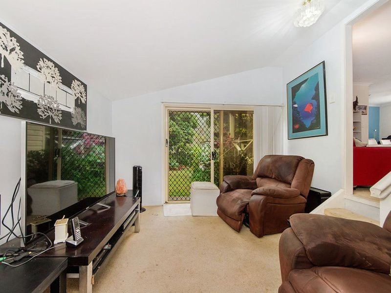 Photo - 22/3 Township Drive, Burleigh Heads QLD 4220 - Image 8