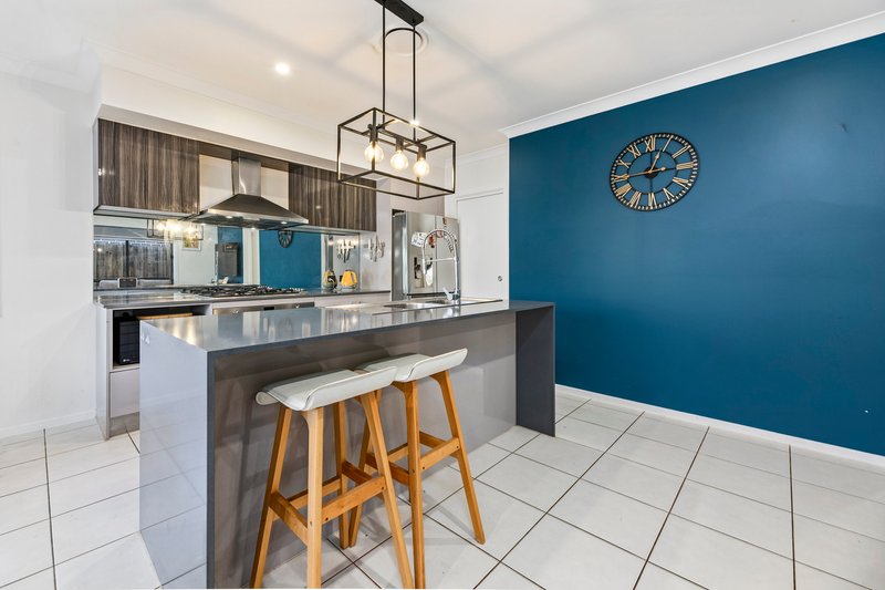 Photo - 223 Valletta Drive, Gables NSW 2765 - Image 2