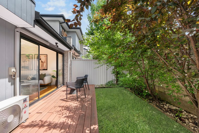 Photo - 2/23 Win-Malee Street, Hadfield VIC 3046 - Image 13