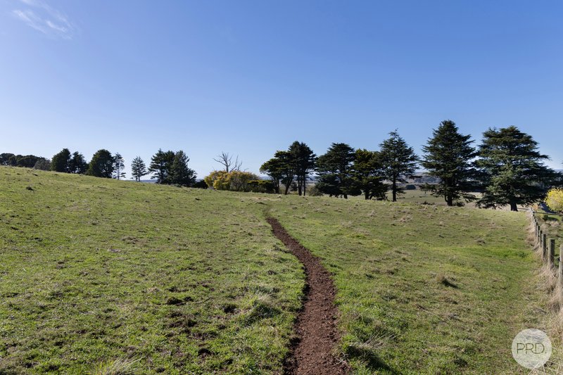 Photo - 2/232 Forest Hill Road, Newlyn VIC 3364 - Image 22