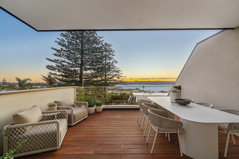 Photo - 2/232 Old South Head Road, Vaucluse NSW 2030 - Image 1