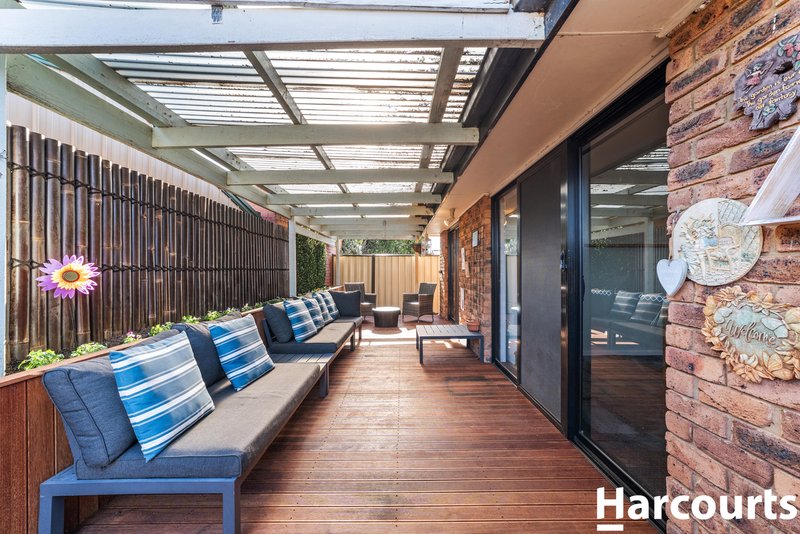 Photo - 2/233 Greaves Street North, Werribee VIC 3030 - Image 13