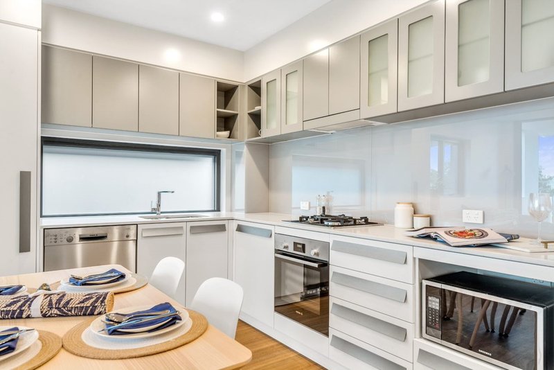 Photo - 22/33 Sword Street, Woolloongabba QLD 4102 - Image 2