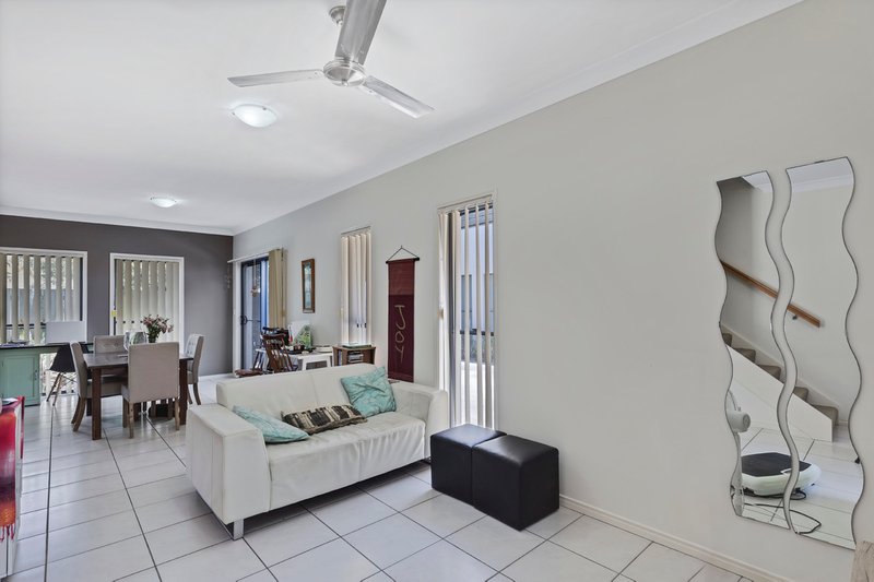 Photo - 2/236 Broadwater Avenue West , Maroochydore QLD 4558 - Image 6