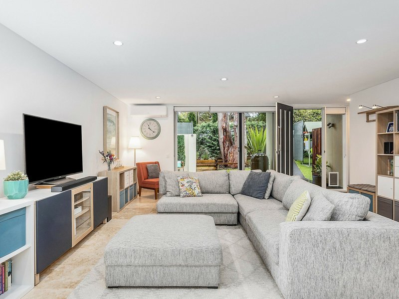 2/237-239 Burraneer Bay Road, Caringbah South NSW 2229