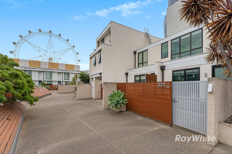 Photo - 223/9 Wharf Street, Docklands VIC 3008 - Image 10