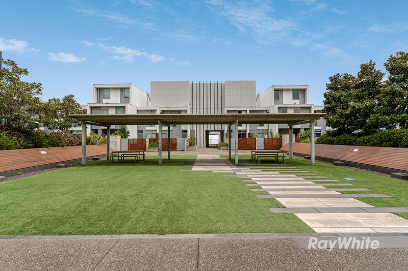 Photo - 223/9 Wharf Street, Docklands VIC 3008 - Image 11