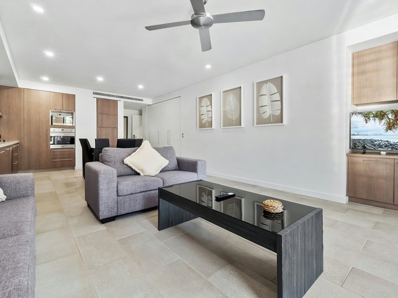 Photo - 224-225/5 Triton Street, Palm Cove QLD 4879 - Image 8