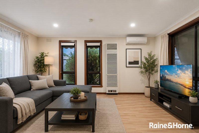Photo - 2/24 Alexander Street, Cranbourne VIC 3977 - Image 5
