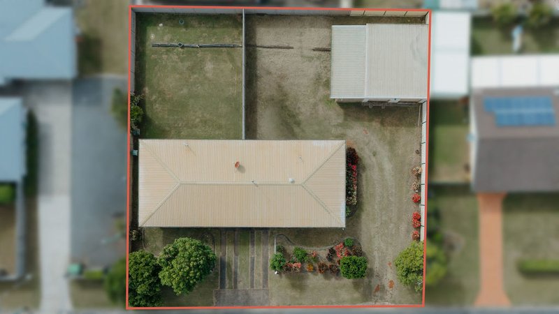 Photo - 224 Barolin Street, Avenell Heights QLD 4670 - Image 10