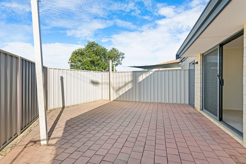 Photo - 2/24 Bonito Place, Yangebup WA 6164 - Image 14