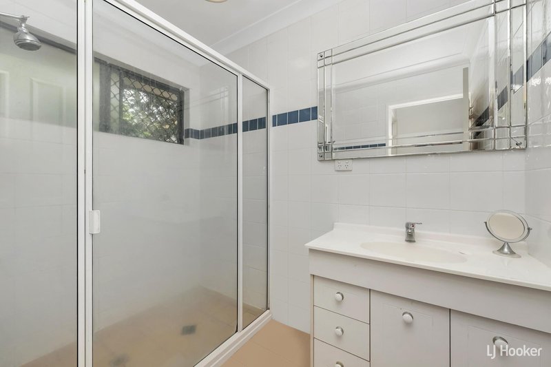 Photo - 2/24 Camp Street, Mundingburra QLD 4812 - Image 7