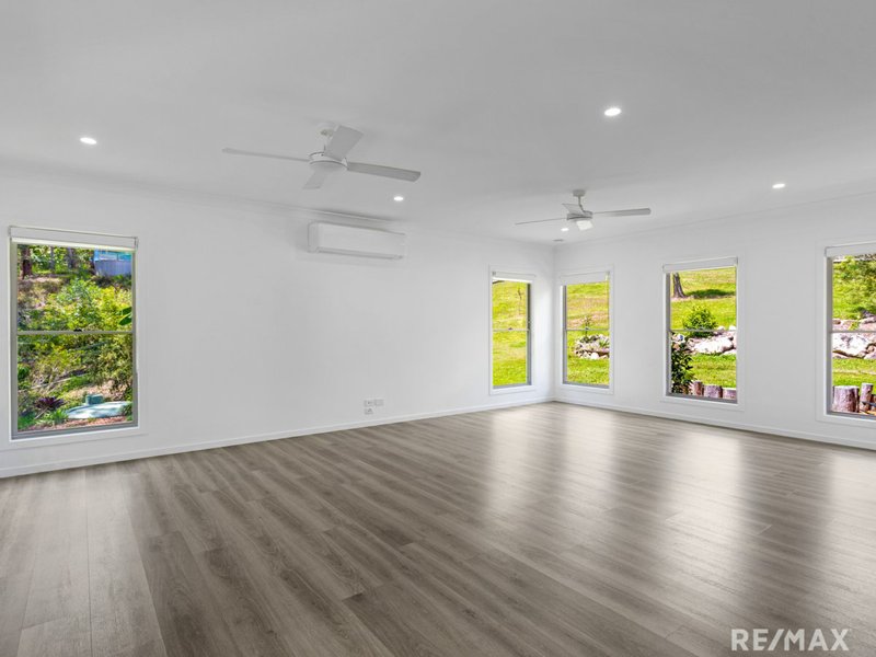 Photo - 224 Carrington Road, Bonogin QLD 4213 - Image 3