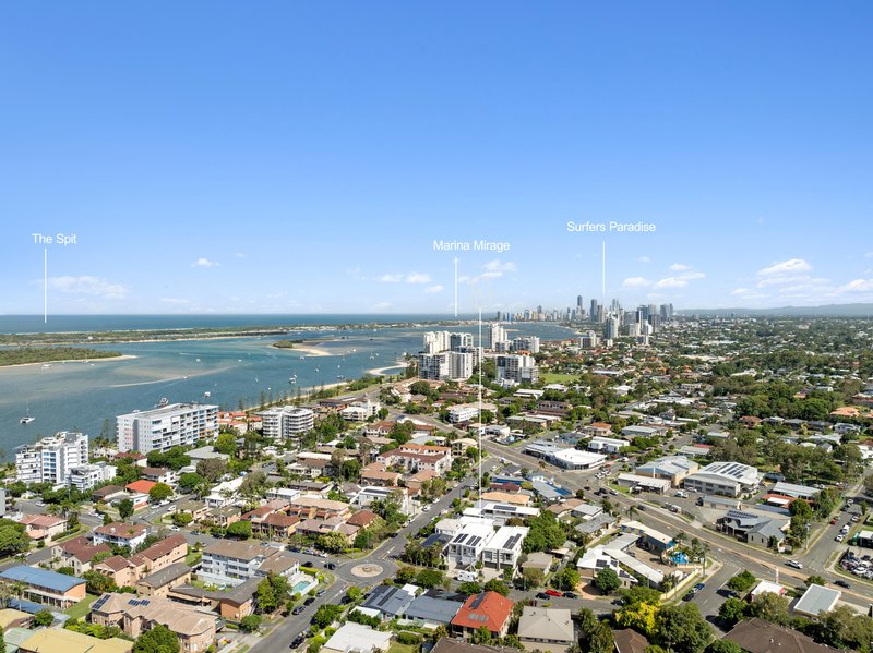 Photo - 2/24 Clark Street, Biggera Waters QLD 4216 - Image 19