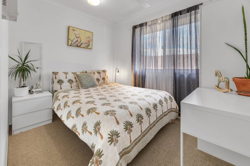 Photo - 2/24 Corunna Crescent, Ashmore QLD 4214 - Image 14
