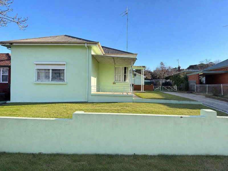 Photo - 224 Durham Street, Bathurst NSW 2795 - Image 1