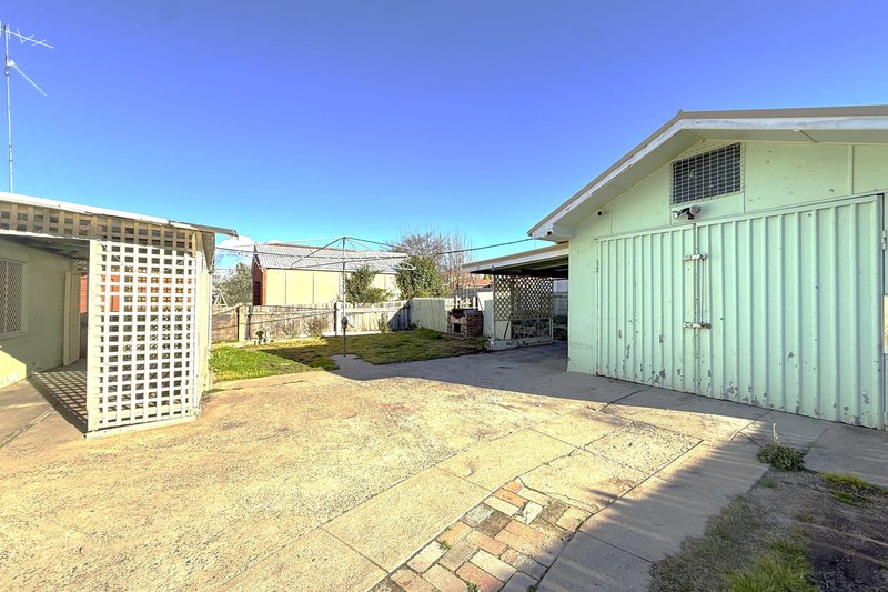 Photo - 224 Durham Street, Bathurst NSW 2795 - Image 10