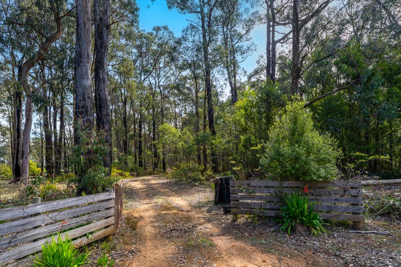 224 Edenvale Crescent, Kinglake West VIC 3757