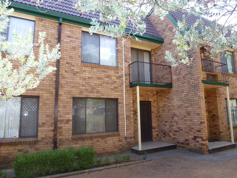 2/24 Elizabeth Street, Dubbo NSW 2830