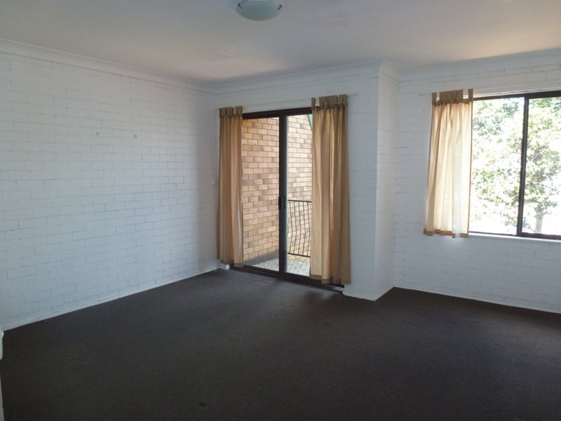 Photo - 2/24 Elizabeth Street, Dubbo NSW 2830 - Image 4