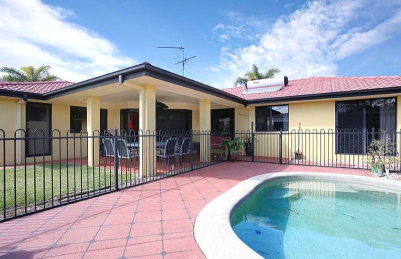 Photo - 224 Endeavour Drive, Banksia Beach QLD 4507 - Image 6