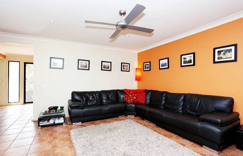 Photo - 224 Endeavour Drive, Banksia Beach QLD 4507 - Image 7