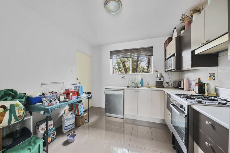 Photo - 2/24 Figgis Street, Kedron QLD 4031 - Image 3