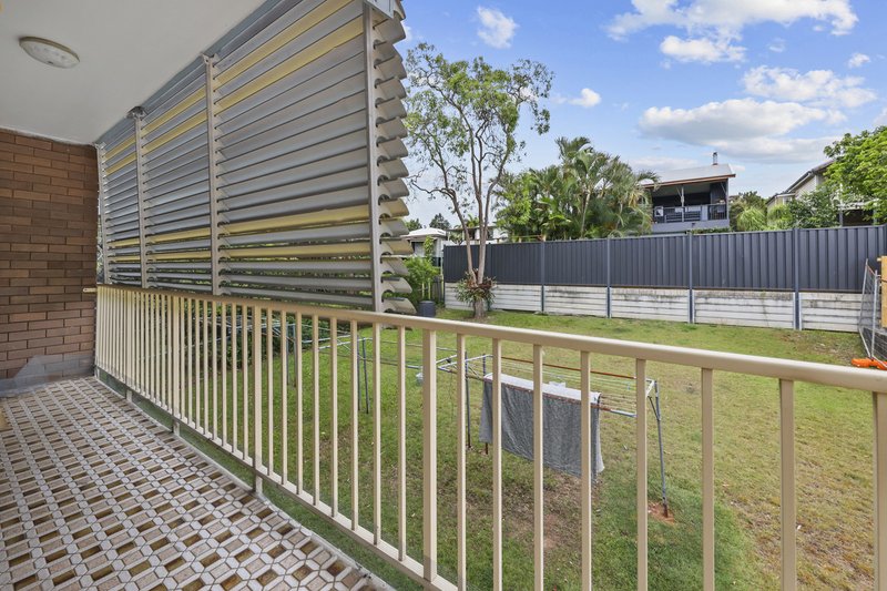 Photo - 2/24 Figgis Street, Kedron QLD 4031 - Image 7