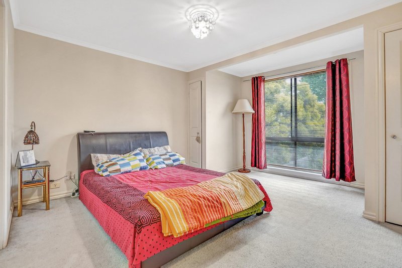 Photo - 2/24 First Avenue, Dandenong North VIC 3175 - Image 5