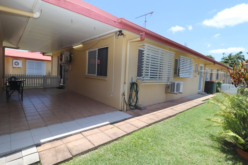 Photo - 2/24 Garbutt Street, Ingham QLD 4850 - Image 7