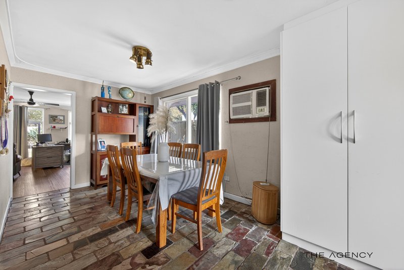 Photo - 224 High Road, Riverton WA 6148 - Image 9