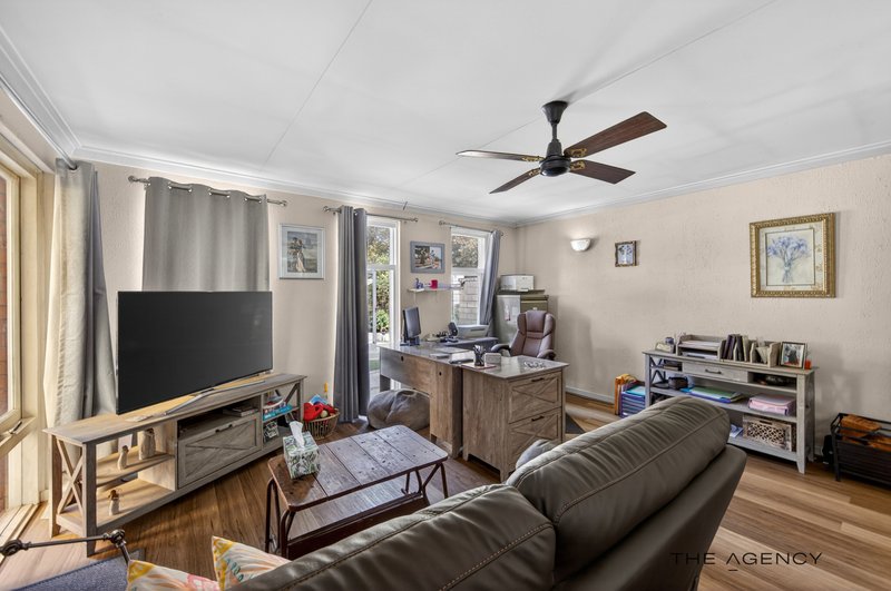 Photo - 224 High Road, Riverton WA 6148 - Image 10