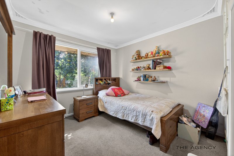 Photo - 224 High Road, Riverton WA 6148 - Image 15