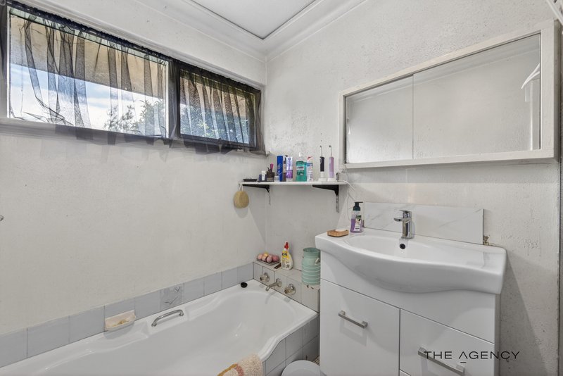 Photo - 224 High Road, Riverton WA 6148 - Image 16