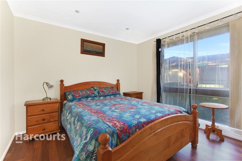 Photo - 2/24 Horsley Drive, Horsley NSW 2530 - Image 4