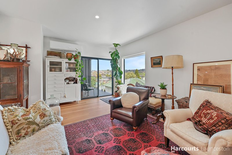 Photo - 2/24 Howick Street, South Launceston TAS 7249 - Image 7