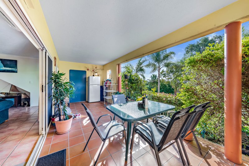 Photo - 2/24 Island Drive, Cannonvale QLD 4802 - Image 3