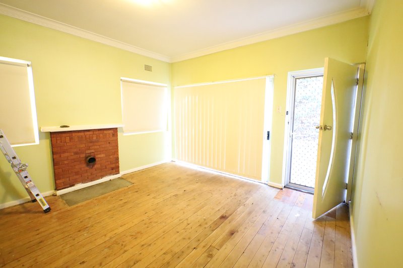 Photo - 224 March Street, Orange NSW 2800 - Image 3