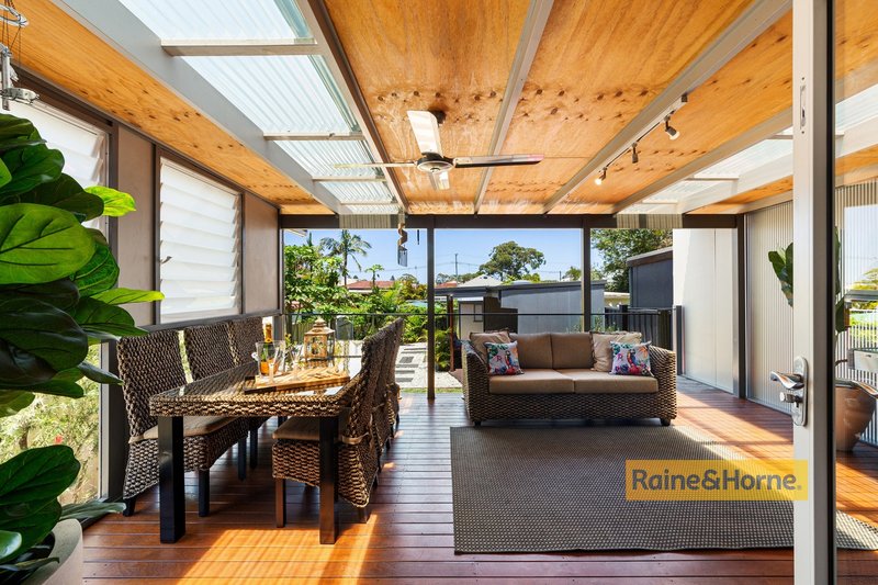 Photo - 2/24 Palm Street, Ettalong Beach NSW 2257 - Image 11